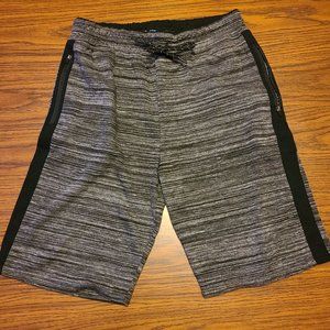 Brooklyn Cloth Zip Pocket Shorts